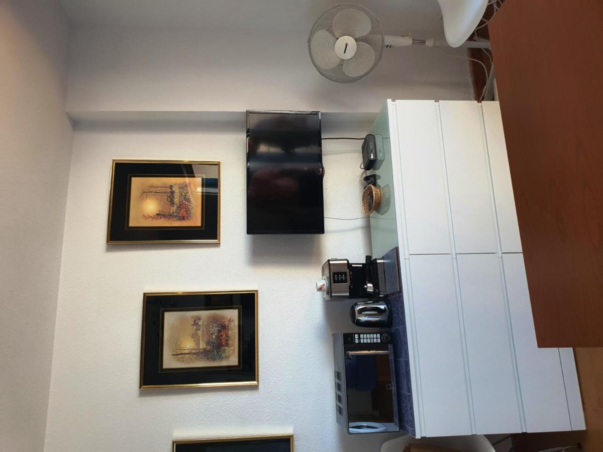 Epsylon II Apartment Granada Bagian luar foto